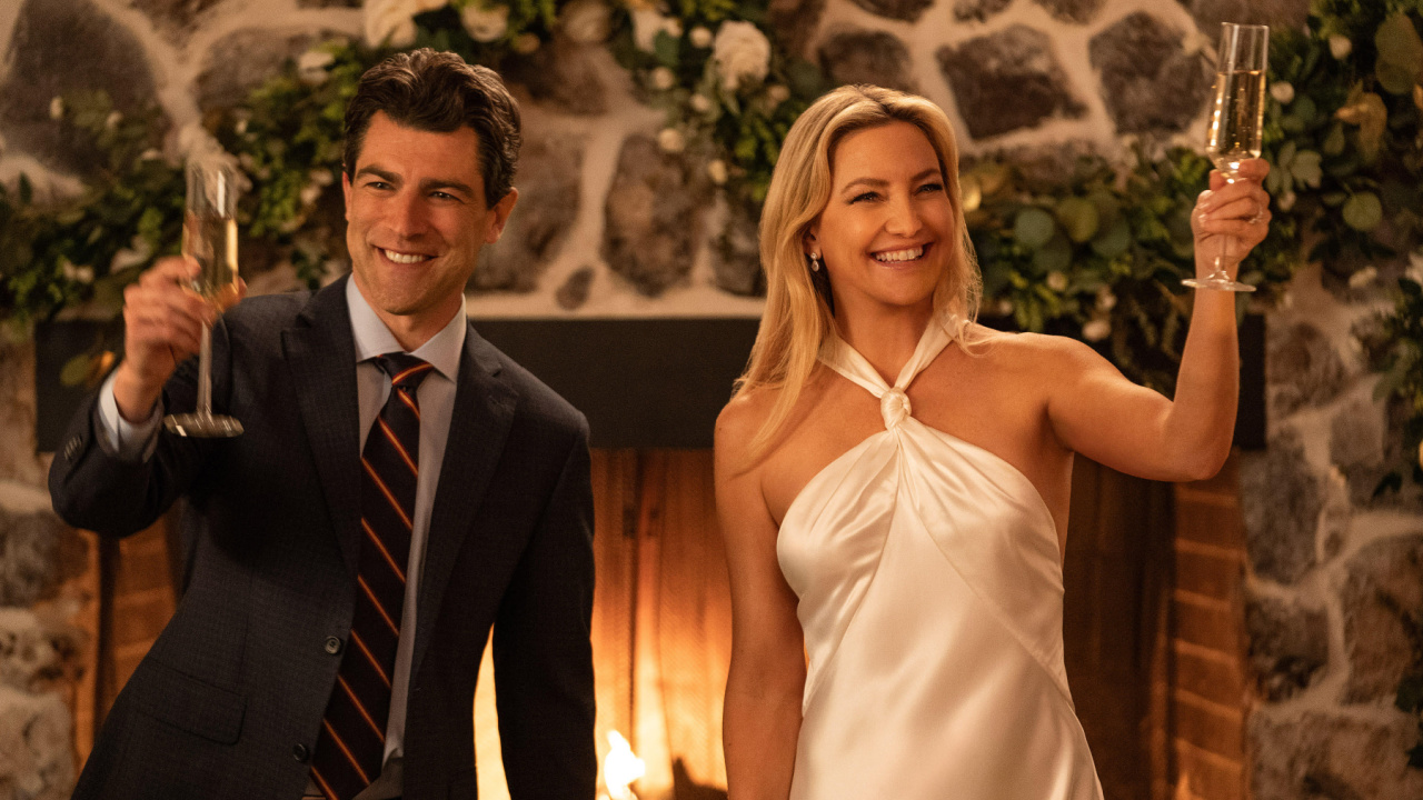 (L to R) Max Greenfield as Lev Levinson and Kate Hudson as Isla Gordon in 'Running Point'. Photo: Kat Marcinowski/Netflix © 2024.