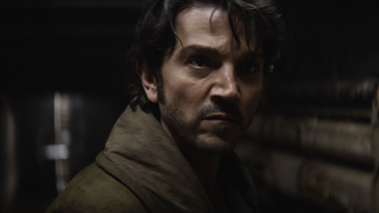 Cassian Andor (Diego Luna) in Lucasfilm's 'Andor', exclusively on Disney+. ©2022 Lucasfilm Ltd. & TM. All Rights Reserved.