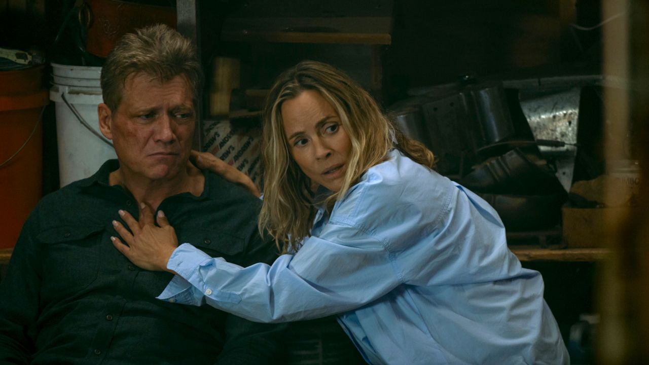 (L to R) Holt McCallany as Harlan Buckley, Maria Bello as Belle Buckley in episode 104 of 'The Waterfront.' Photo: Dana Hawley/Netflix © 2025.